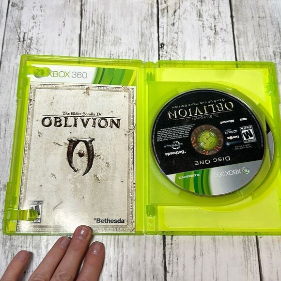 Microsoft Xbox 360 lot of 5 Games Call of Duty Dishonored Halo 3 and 4 - Picture 3 of 10